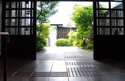 Isahaya Hotel | Natural Hot Spring Villa MOTONOYU