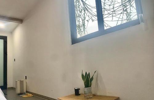 Doi Can Apartment | Eco-Friendly Stay at Natural Light STU 402 by Uncle Ho's