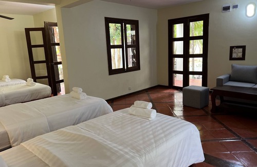 Sangkat Sla Kram Hotel | Relaxing Getaway at Natural Relax Villa with Pool & Restaurant