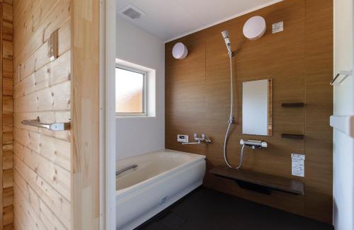 Ishikawa Prefecture House | Family-Friendly Escape at Natural Retreat Mountain Blue