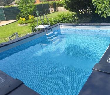 Pelayos de la Presa House | Relax at Naturalayos I & II – Couples' Retreat with Jacuzzi