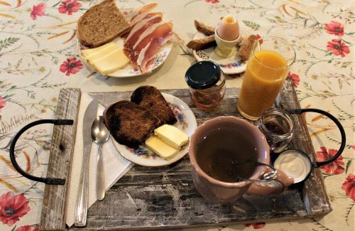 Pieve Salutare Bed & Breakfast | Discover Naturaliterre BnB - Microfattoria, Pet-Friendly Stay