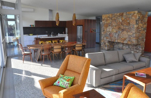 Yallingup House | Nature-Inspired Retreat at Naturally Kinfauns - 10/10 Rated