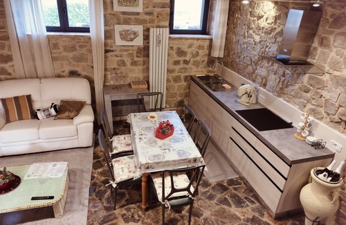Montenero Apartment | Relaxation Awaits: Discover Nature in Tuscany's Heart