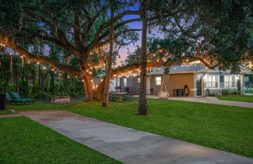 Homosassa House | Nature Coast Getaway #3 - Charming 2 Bedroom