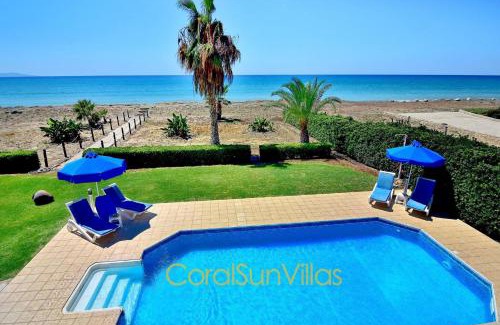 Argaka Villa | Beachfront Villa with Pool, Family Friendly - Nature Escape