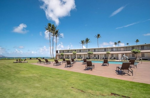 Kahului House | Nature Escape: 4 Units with Pool Near Iao Valley Park