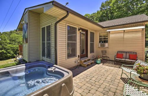 Wytheville House | Nature Escape in Wytheville with Hot Tub & Spa Amenities