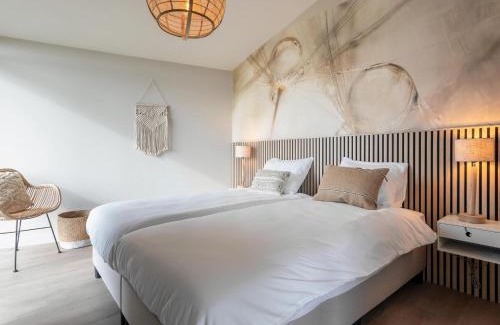 Wissenkerke House | Delightful Holiday Home with Garden for Families