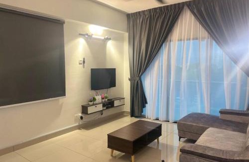 Jawa Apartment | Relax in Nature Green View @ Kinta Riverfront - 4 Star Stay
