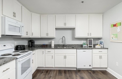 Calhoun Apartment |  Scenic Nature Lodge Studio 5 with River Access & Pool