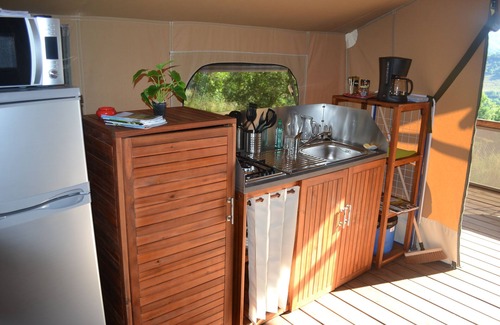 Bessuejouls Cottage | Nature Lodge Tent with Breathtaking Views - Guest Rated 9.8