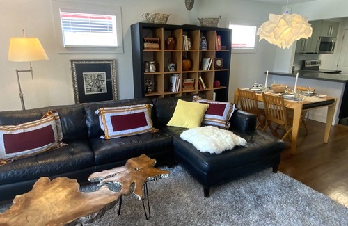 Montrose House | Nature Lover’s Retreat: Perfect Parkside Escape Near Downtown
