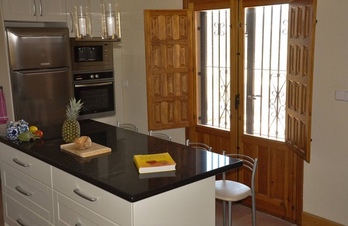 La Bermeja House | Serene Retreat with Free WiFi & Pool - Rated 9/10 by Guests