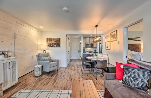 Bend Apartment | Nature Retreat: A Guest Rated 10/10 Adventure Awaits!