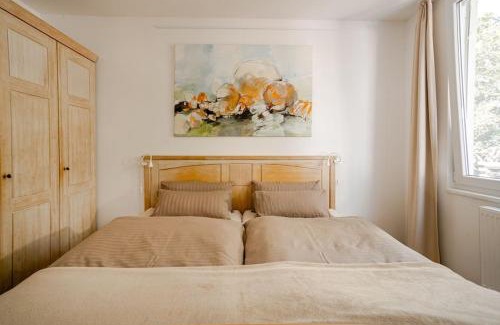 Braunschweig Apartment | Idyllic Apartment in a Peaceful Setting, Rated 9.5 by Guests