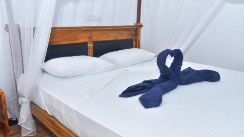 Inamaluwa House | Budget-Friendly Nature Royal Resort with Breakfast Included