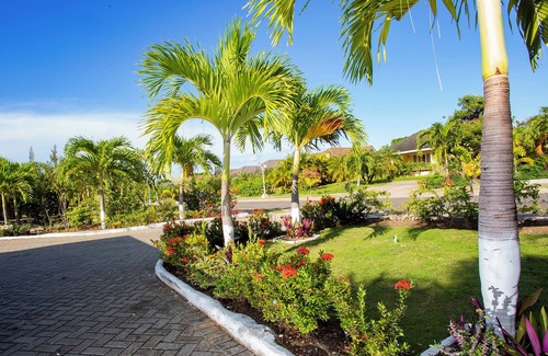 Priory House | Nature's Choice Home: Oceanfront Retreat with Spa & Pool
