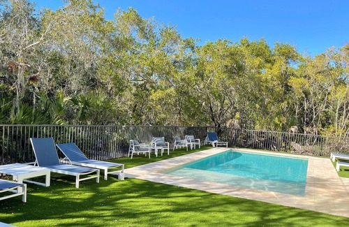 Fort Myers Beach House | Experience Nature View #3: Pet-Friendly with Pool & Spa