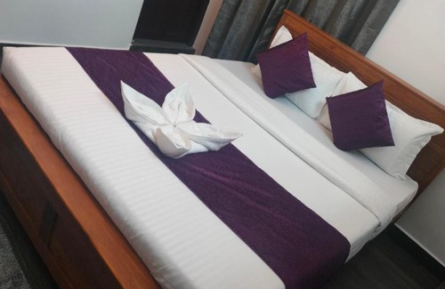 Mahadevpet Apartment | Nature View Comforts: Family-Friendly Stay with Breakfast