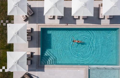 Sarti Apartment | Scenic Nature View with Pool & Family-Friendly Amenities