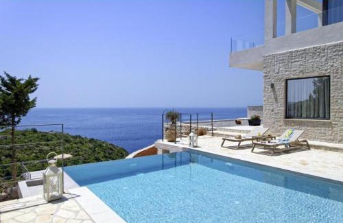 Mpogdanatika Villa | Discover Natures Dreamcatcher: A Family-Friendly Oasis