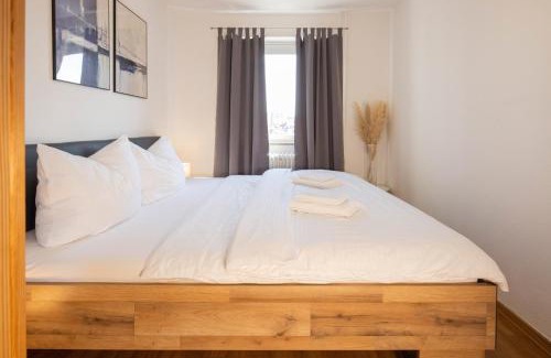 Bechlingen Apartment | Scenic Naturpanorama am Bodensee with Lake Views