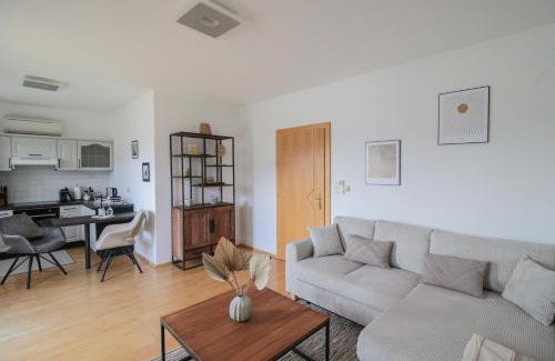Innerschwand Apartment | Family-Friendly Naturtalente Berghaus - Apartment 3, Rated 9.7