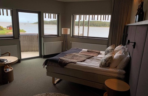 Otterstad Hotel | Top-Rated Naturum Vänerskärgården - Victoriahuset Awaits