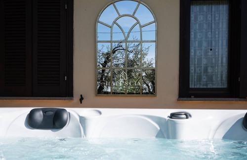 Ronciglione Villa | Relax at Natuscia Country Villa with Private Jacuzzi & Garden