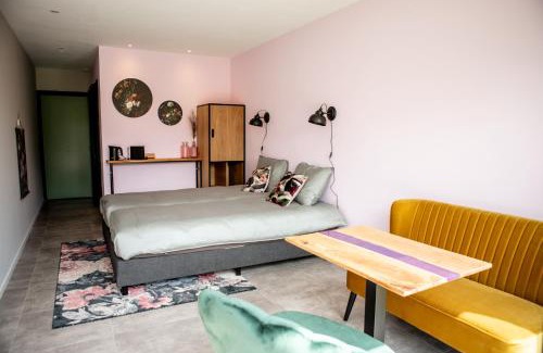 Blesdijke Bed & Breakfast | Nature Lodge: Guest Rated 9.1 with Hot Tub & Restaurant