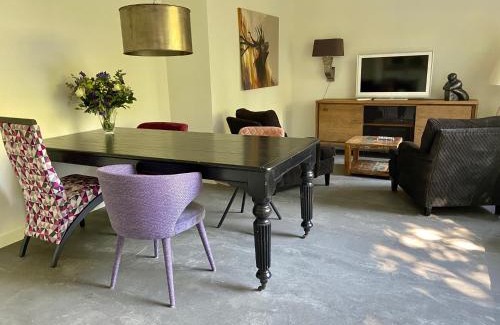 Otterlo House | Child-Friendly Retreat at Natuurpark Hoefbos Boshuisje