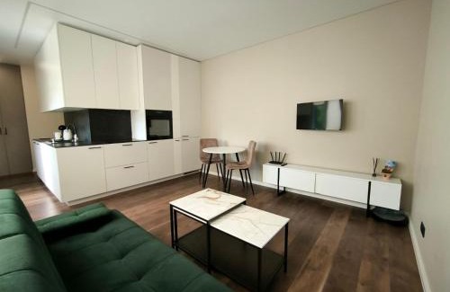 Klaipeda Apartment | Modern Apartment Near City Center with Child-Friendly Amenities