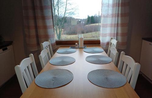 Iisalmi House | Relax at Naurismäki Iisalmi: Pet-Friendly Beach Retreat