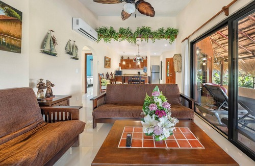 Centro - Supmza 001 Condo | Ocean View Nautibeach Penthouse with Pool & Breakfast