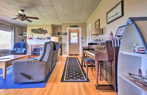 Lubec House | Inviting Nautical Lubec Cottage with Fire Pit & Grill