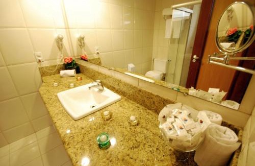 Taperapua Beach Resort | Experience Nauticomar Resort: Beach Club & Ocean Views