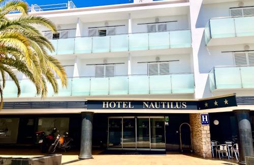 Santa Margarida Hotel | Relax at Nautilus Hotel with Oceanfront Views & Pool