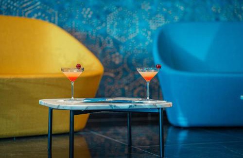 Giardini Naxos Hotel | Oceanfront Nautilus Hotel: Guest Rated 9.3/10, Family Friendly