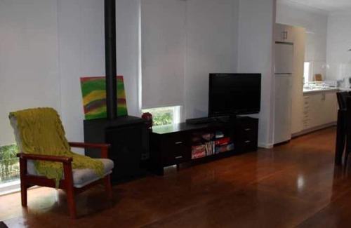 Bendalong House | Pet-Friendly Nautilus: Oceanfront Getaway in North Bendalong