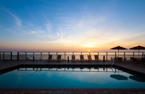 Daytona Beach Hotel | Relax at Nautilus Inn - Daytona Beach with Oceanfront Views