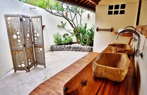 Gili Air Villa | Experience Nautilus Villa: Private Javanese Oceanfront Retreat
