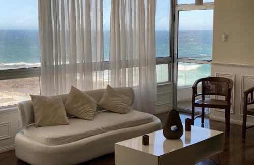 Cavancha Apartment | Stunning Nautilus Vista al Mar: Pet Friendly & Highly Rated