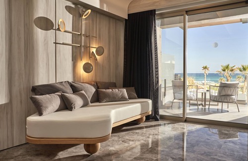 Rethymno Resort | Experience Nautilux Rethymno: 5-Star Ocean View Retreat