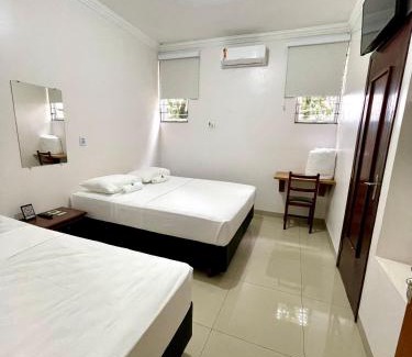 Navirai Hotel | Pet-Friendly Nav Park Hotel with Great Guest Reviews