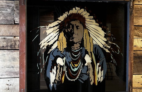 Round Top House | Experience Navajo at The 303 - Perfect for Families & Pets