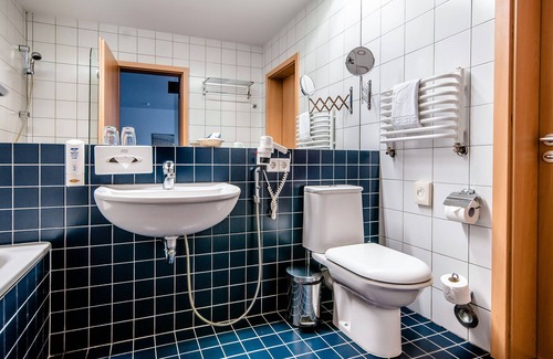 Klaipeda Hotel | Relaxing Retreat at Navalis Hotel with Spa & Family Amenities