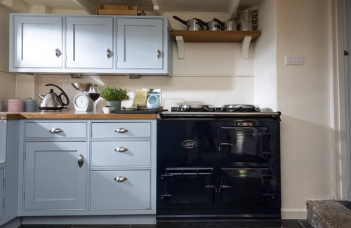 Port Navas Cottage | Pet-Friendly Retreat at Navas Nook LLP, Rated 10/10