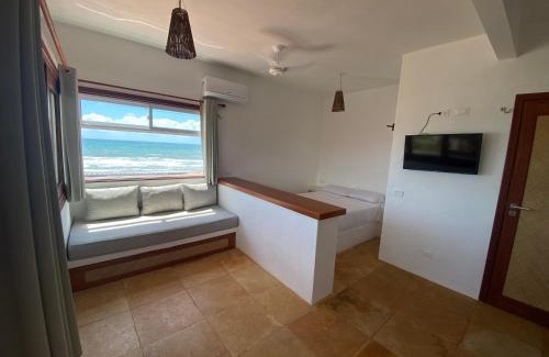Guajiru Apartment | Oceanfront Haven at Navegantes Poente - Rated 9.1/10