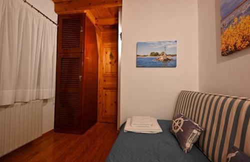 Molos House | Experience NaviGats Traditional House in Lefkimmi Village